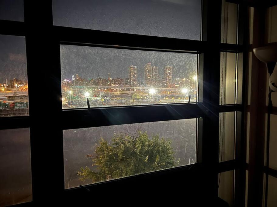 Beautiful 1 Bedroom Apartamento *